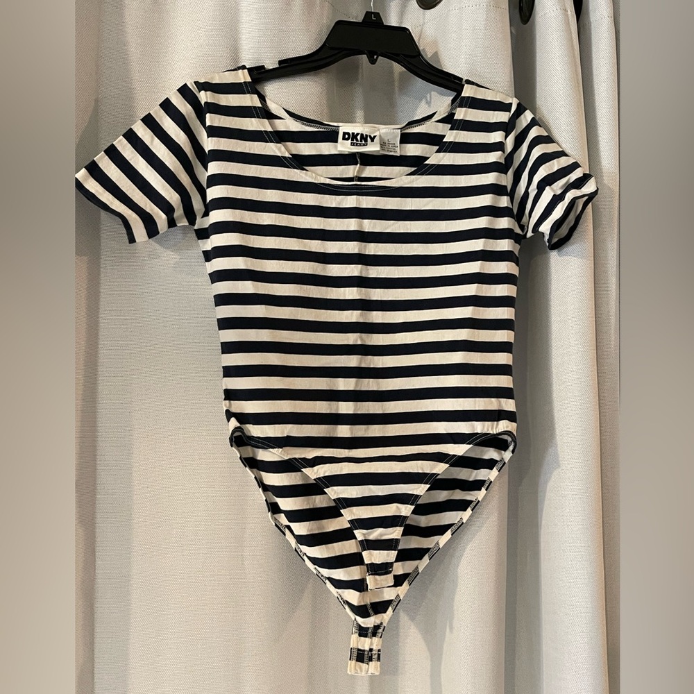 DKNY | Vintage Navy/White Body Suit | Large
